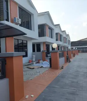 Photo - Furnished 3bdrm Duplex in Off Eric Moore, Surulere for Sale