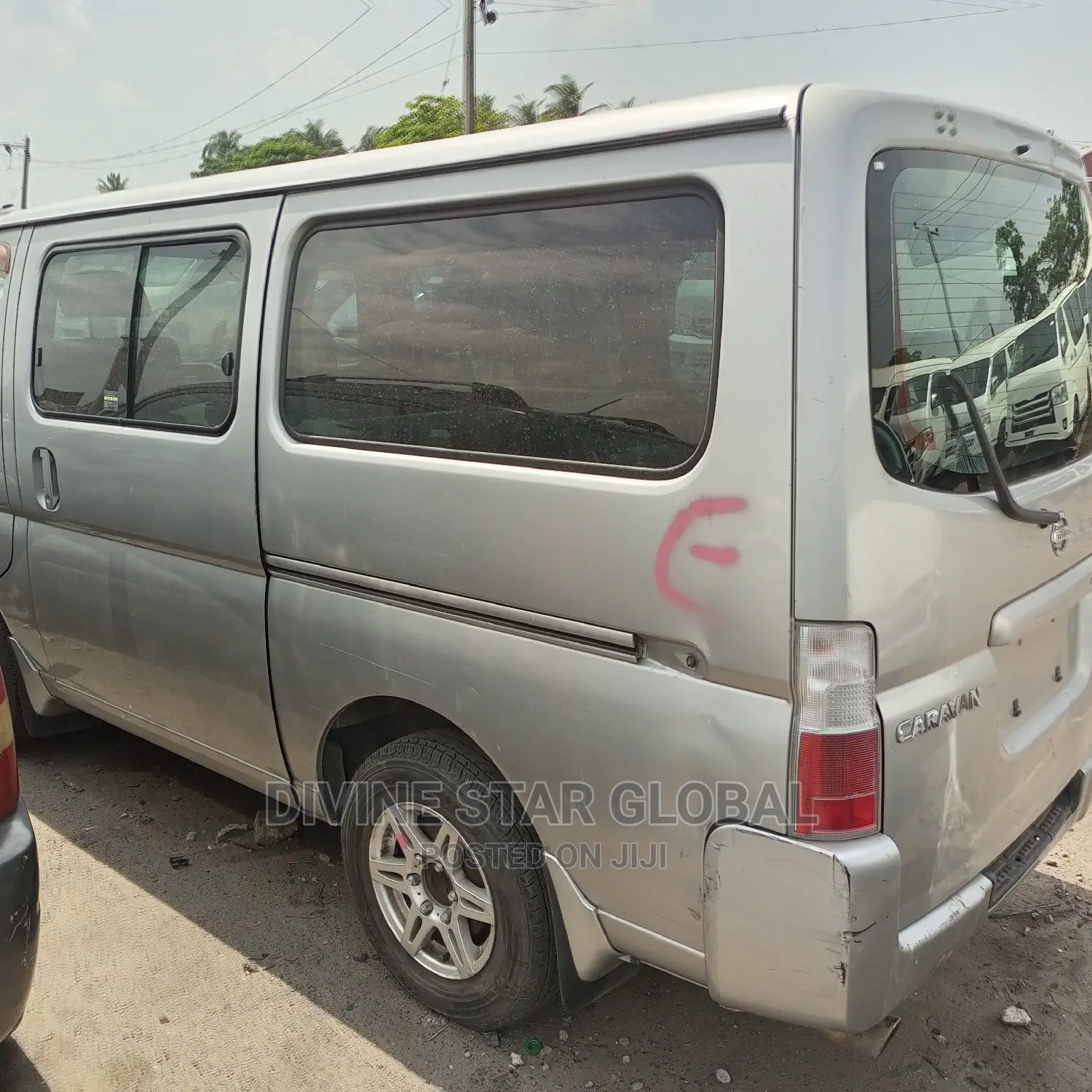 Nissan Caravan (Urvan) 2008 Silver