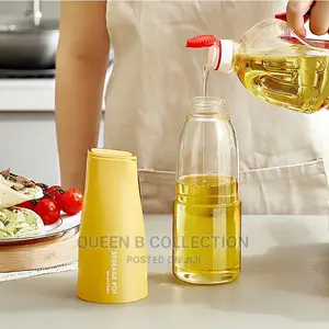 Transparent Refill Oil Bottle