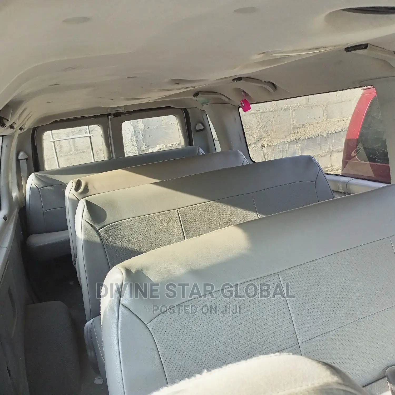 Ford E350 2010 White