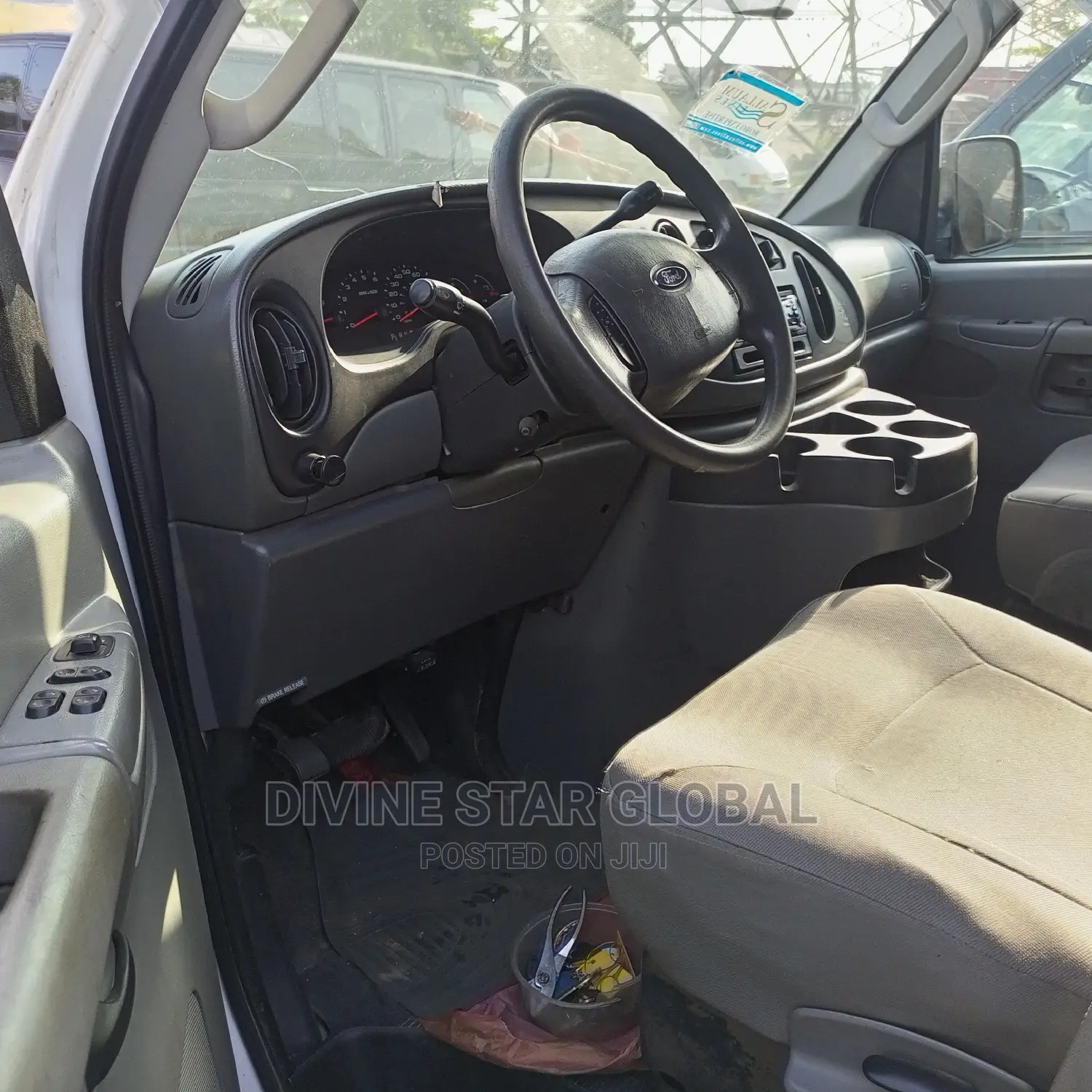 Ford E350 2008 White