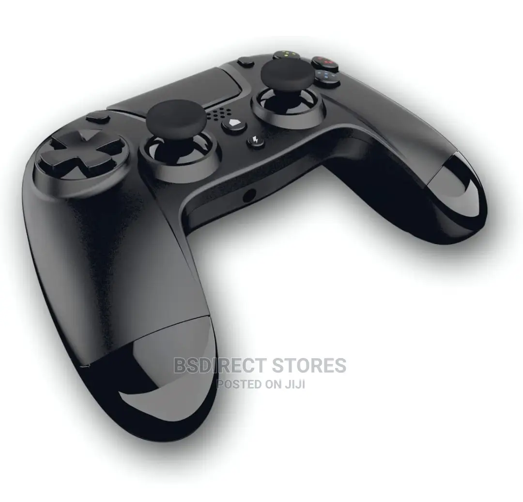 Gioteck VX4 Wireless Black Controller on Playstation 4