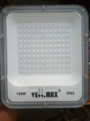 100w Vellmax Warm White Floodlight