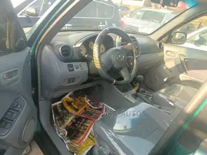 Toyota RAV4 Automatic 2003 Green