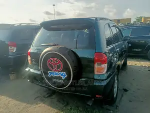 Toyota RAV4 Automatic 2003 Green