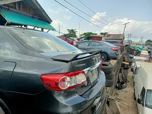 Toyota Corolla 2012 Gray