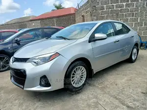 Toyota Corolla 2015 Silver