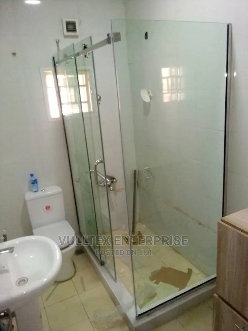 Shower Cubicle
