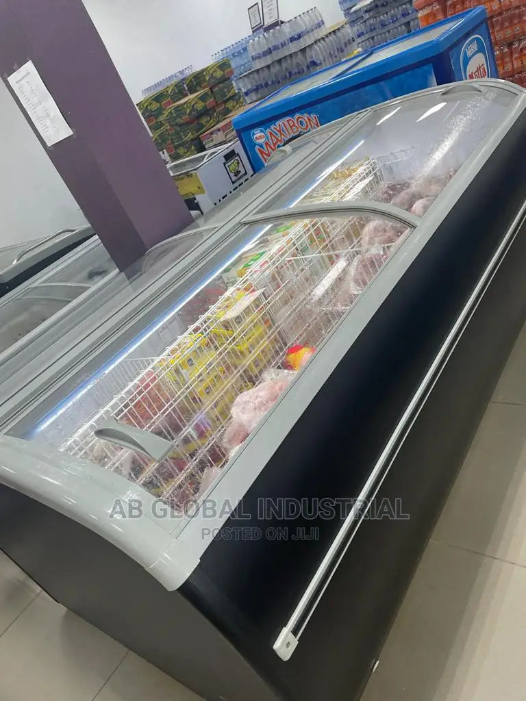 6ft Showcase Iceland Freezer