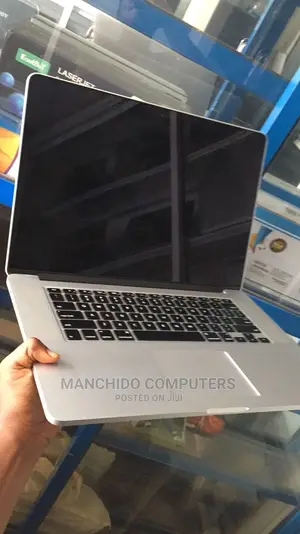 Laptop Apple MacBook Pro 2015 16GB Intel Core I7 SSD 256GB