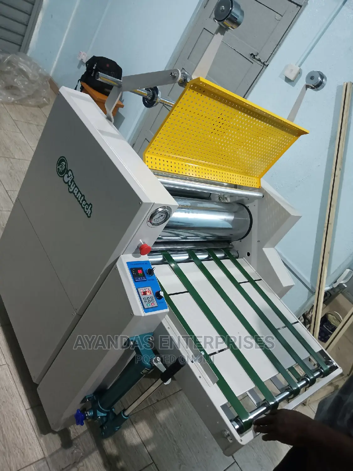 Brand New Hydraulic Laminating Machine