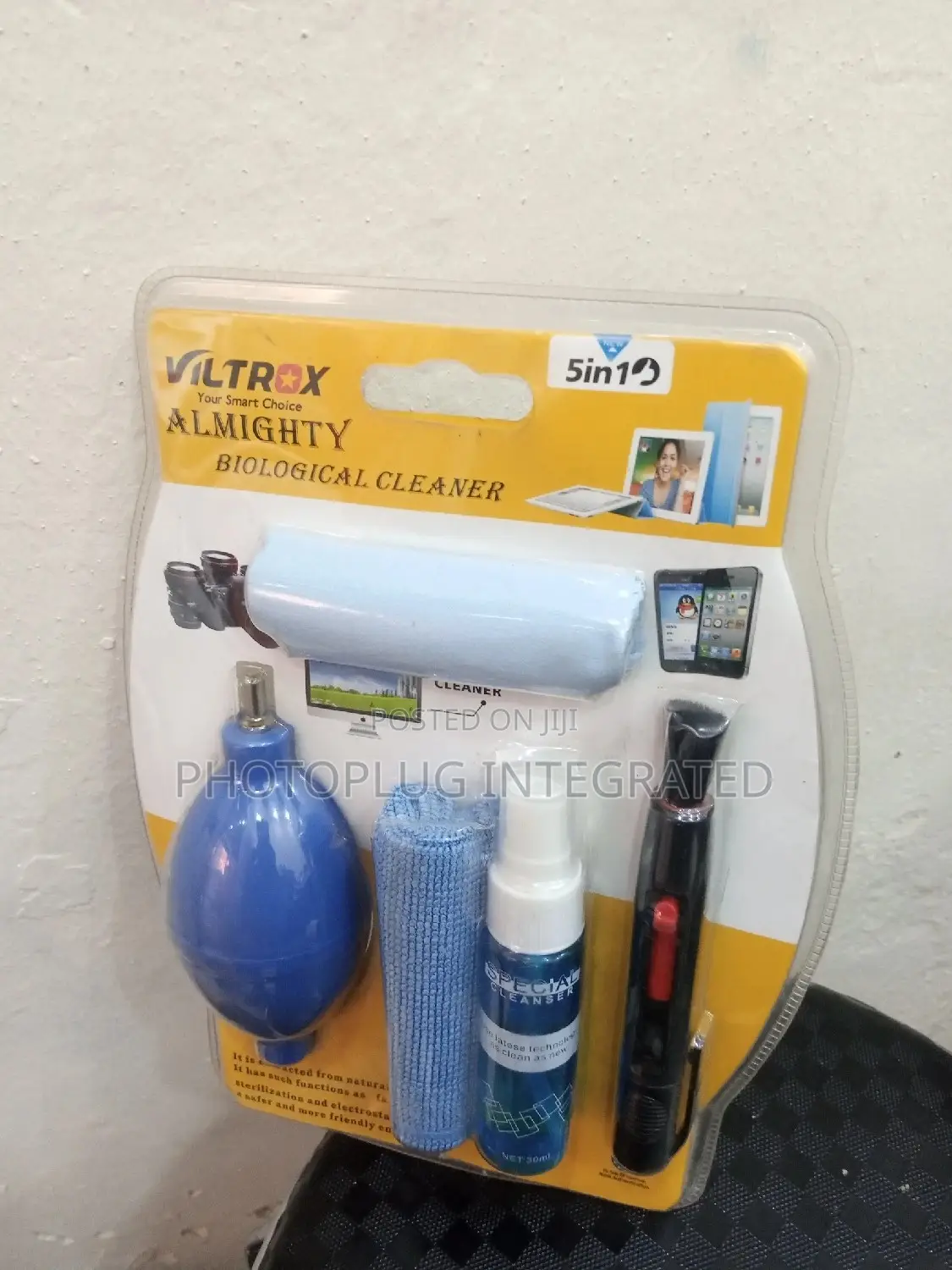 Lens Cleaner