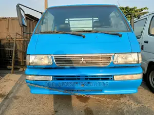 Mitsubishi Derica Truck