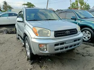 Toyota RAV4 Automatic 2002 Silver