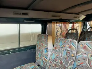 Mitsubishi Delica 2006 Green