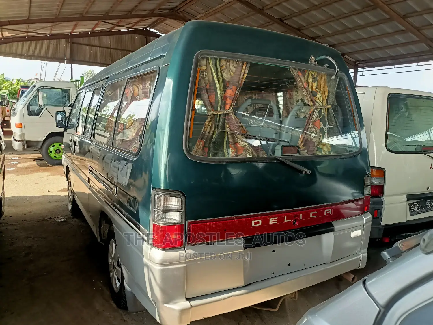 Mitsubishi Delica 2006 Green