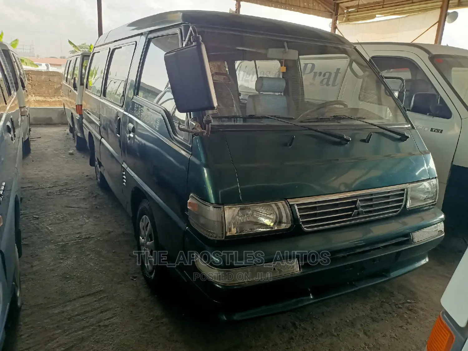Mitsubishi Delica 2007 Green