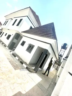 5bdrm Mansion in Gwarimpa Estate Fct, Gwarinpa for sale