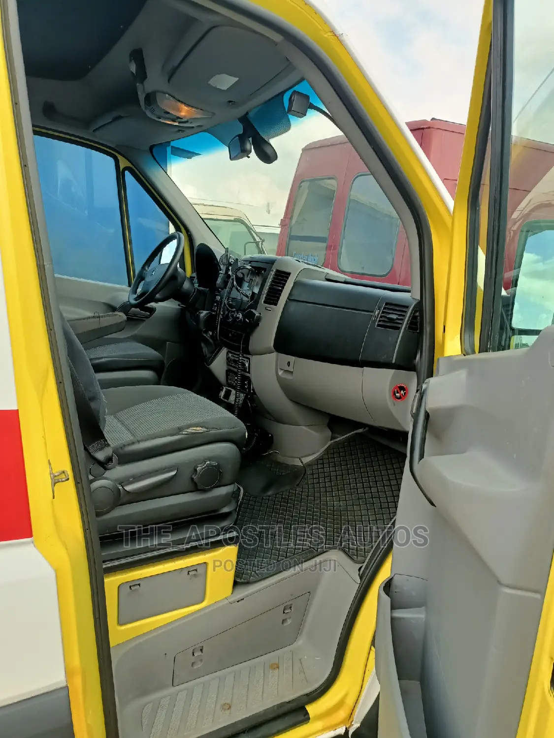Mercedes-Benz Sprinter 2015 White