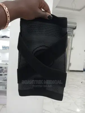 Thigh Support - Adjustable Compression Wrap