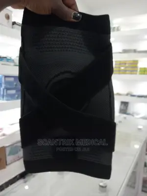 Portable Thigh Compression Sleeve Pain Relief Compression