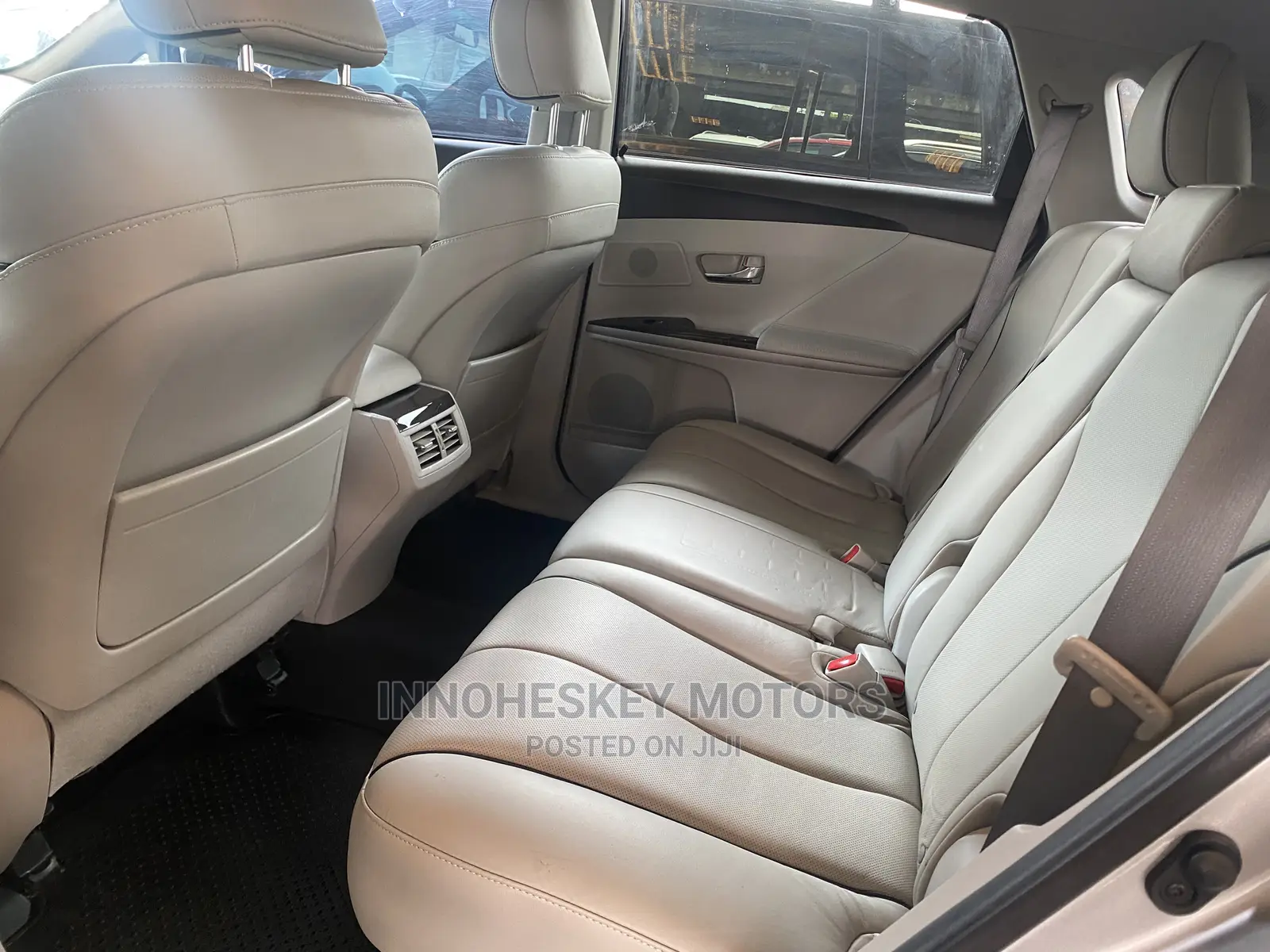 Toyota Venza 2015 Silver