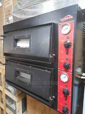 Commercial Pizza Oven