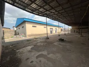 Warehouse Selling Hot at Good Rate.