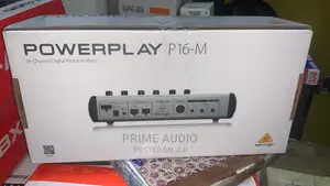 Behringer Powerplay P16hq 16 Channel Digital Personal Mixer