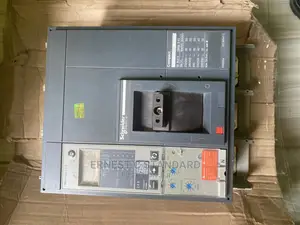 Schneider McCb Breaker 1000A