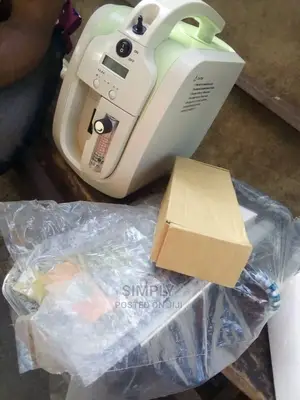 Portable and Rechargable Oxygen Concentrator