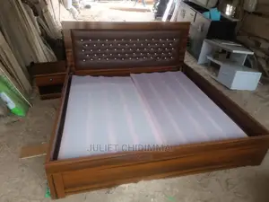 A Set of 6*6 Bedframe With Dressing Mirror