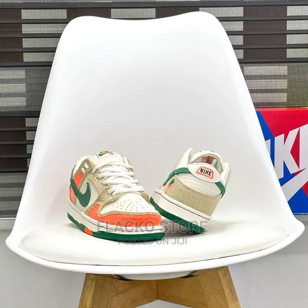 Jarritos X Nike Sb Dunk Low Safety Orange Malachite Sneakers in