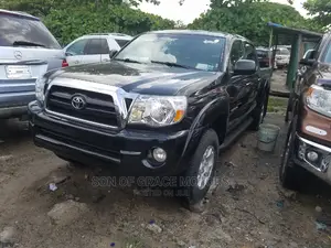 Toyota Tacoma X-Runner V6 2010 Black