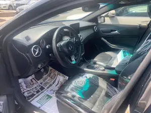 Mercedes-Benz GLA 250 2016 Black