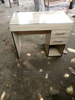 Unique 3ft Table Available in Other Colors
