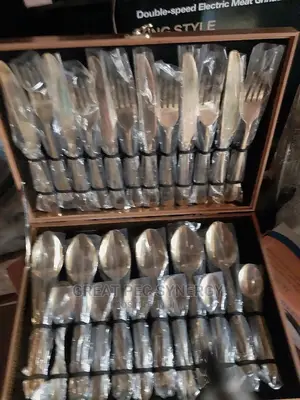 Golden Boxed Cutlery Set