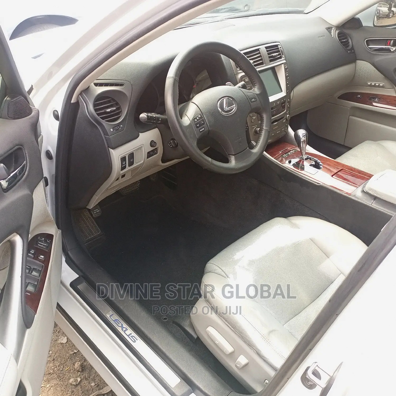 Lexus IS 2009