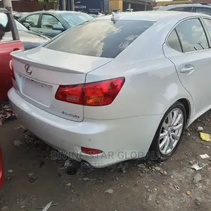 Lexus IS 2009