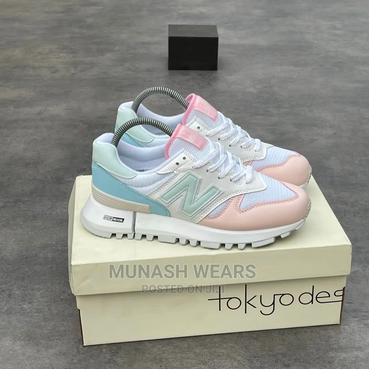 New Balance Sneakers