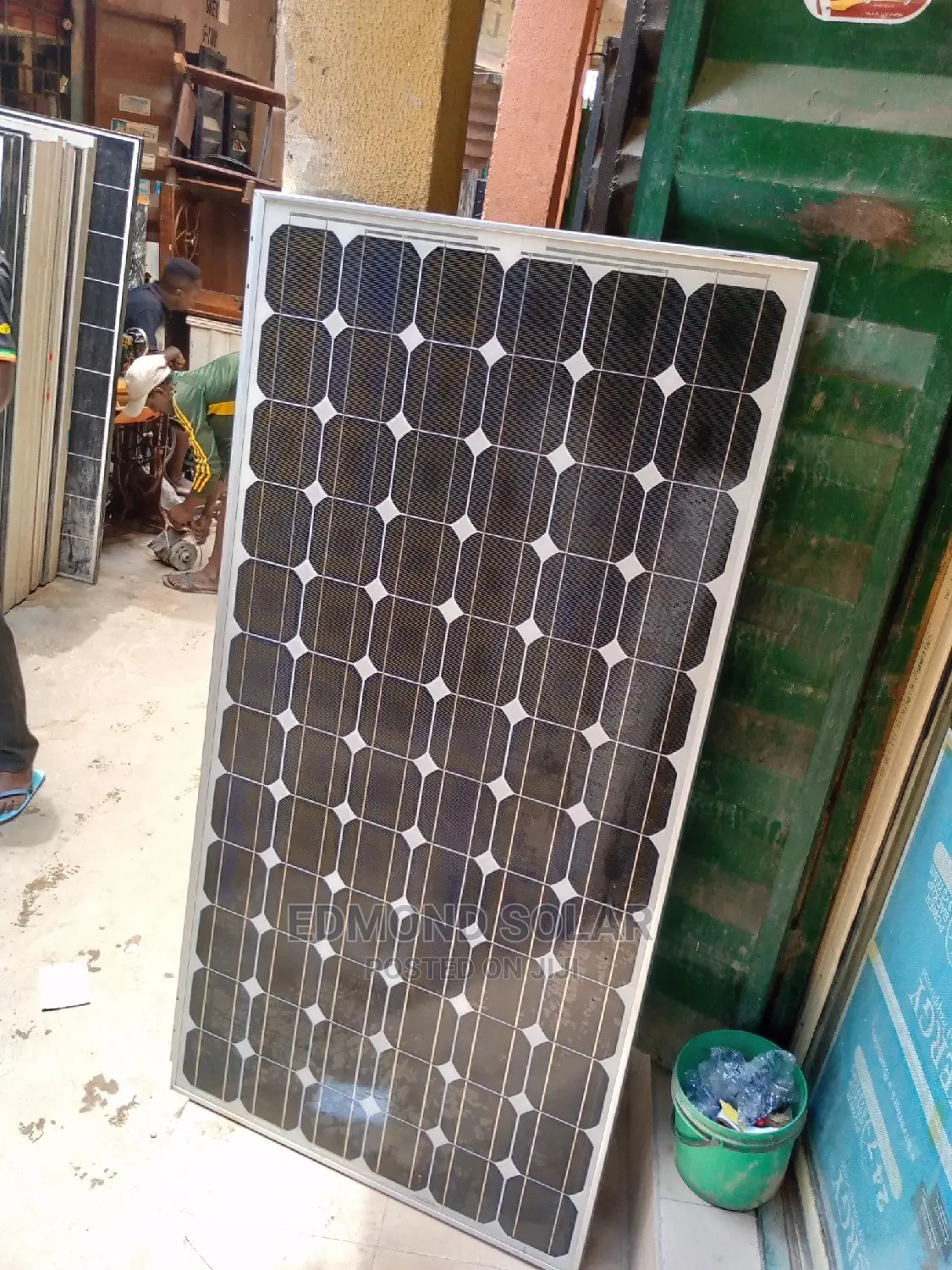 300W Canadian Solar Panel