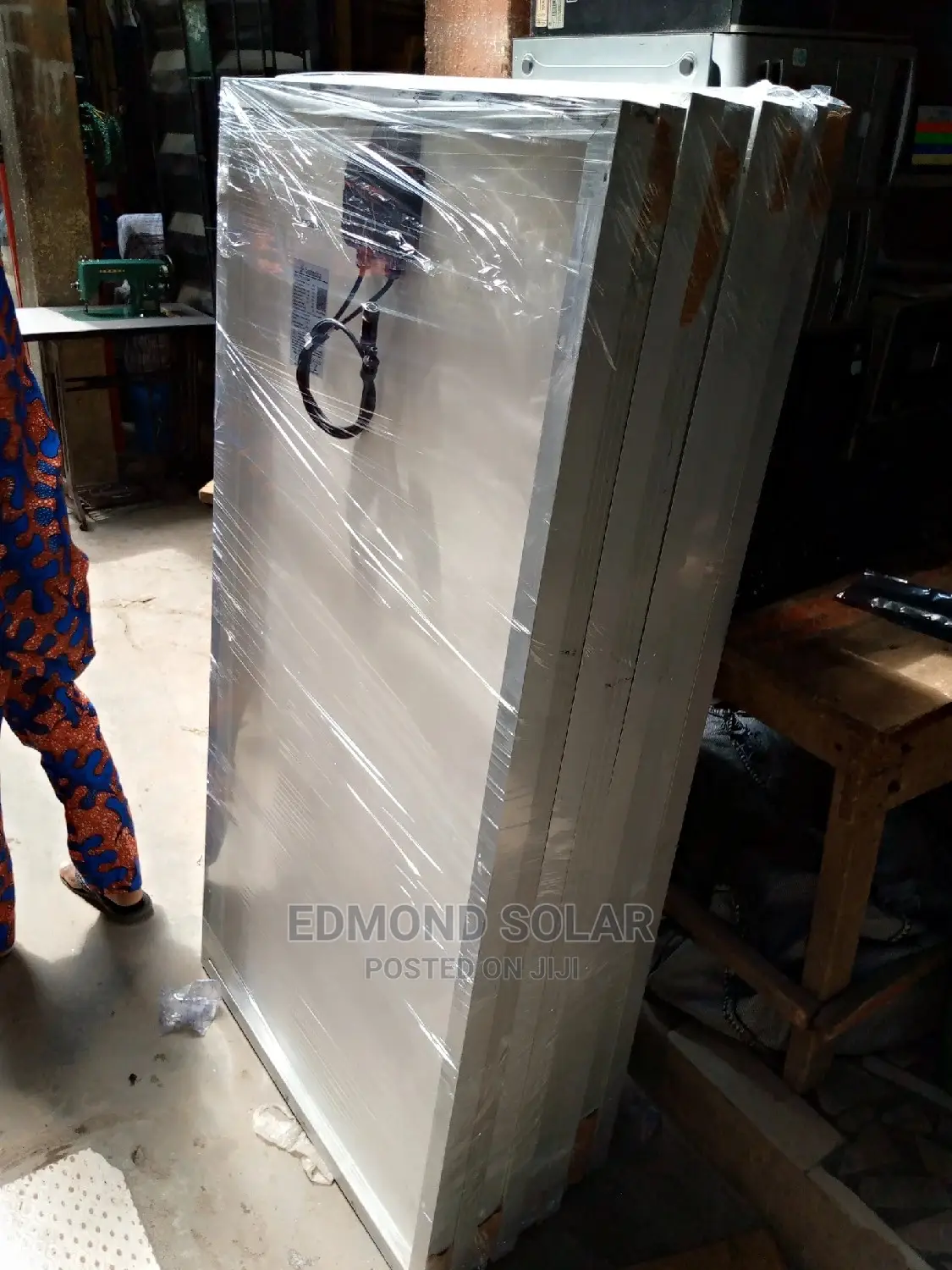 300W Canadian Solar Panel