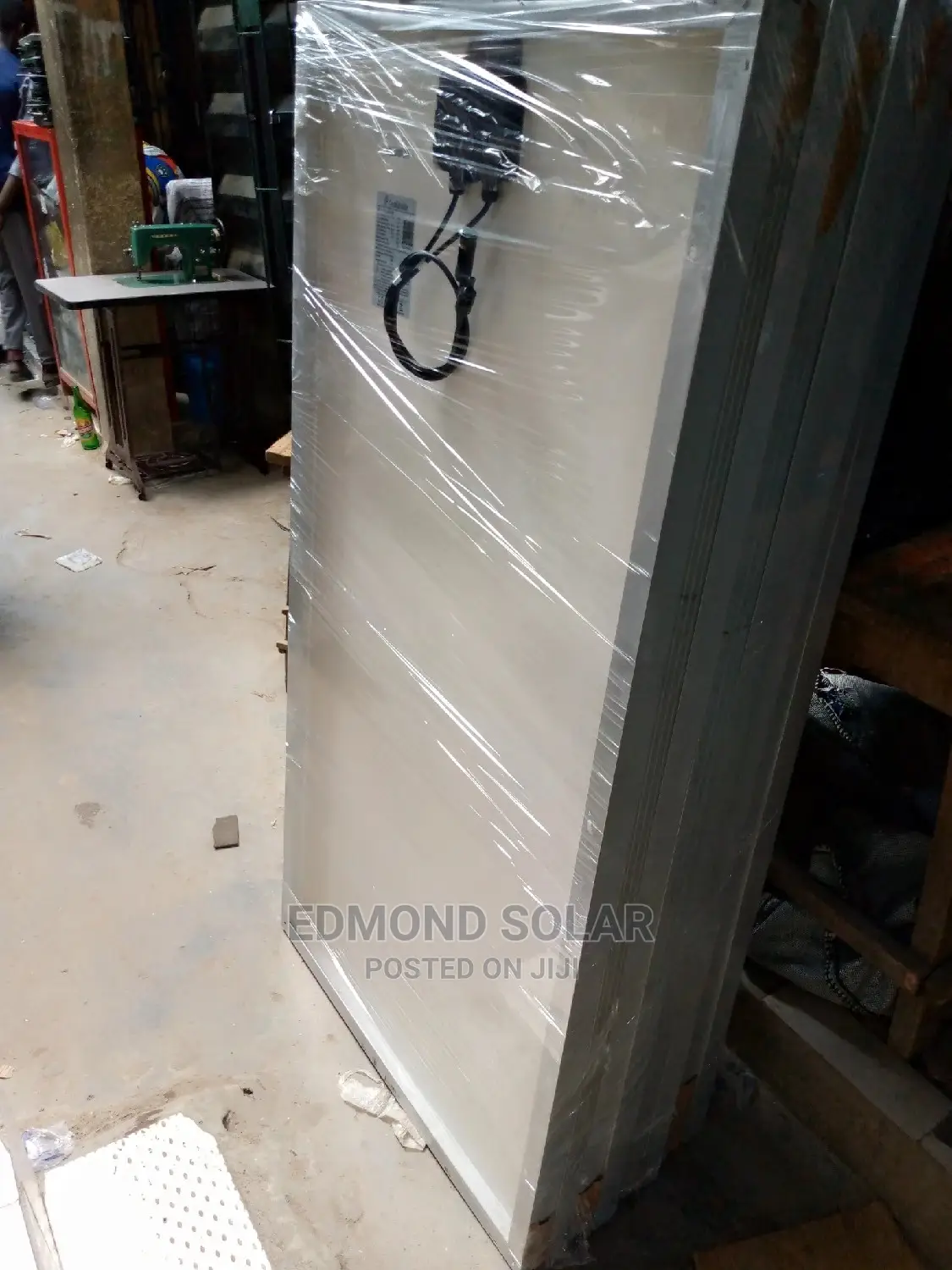 300W Canadian Solar Panel