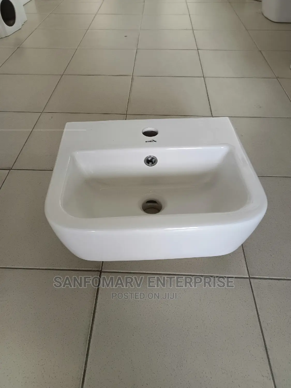 Wall Hung Centre Hole Basin
