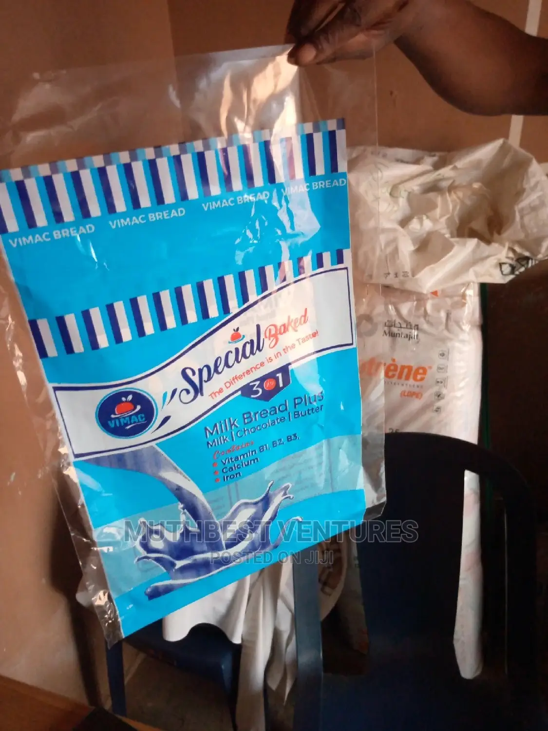 Quality and Neat Customized Bread Nylon