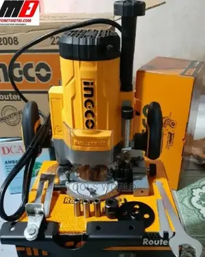 Industrial Electric Router 2200W RT22008