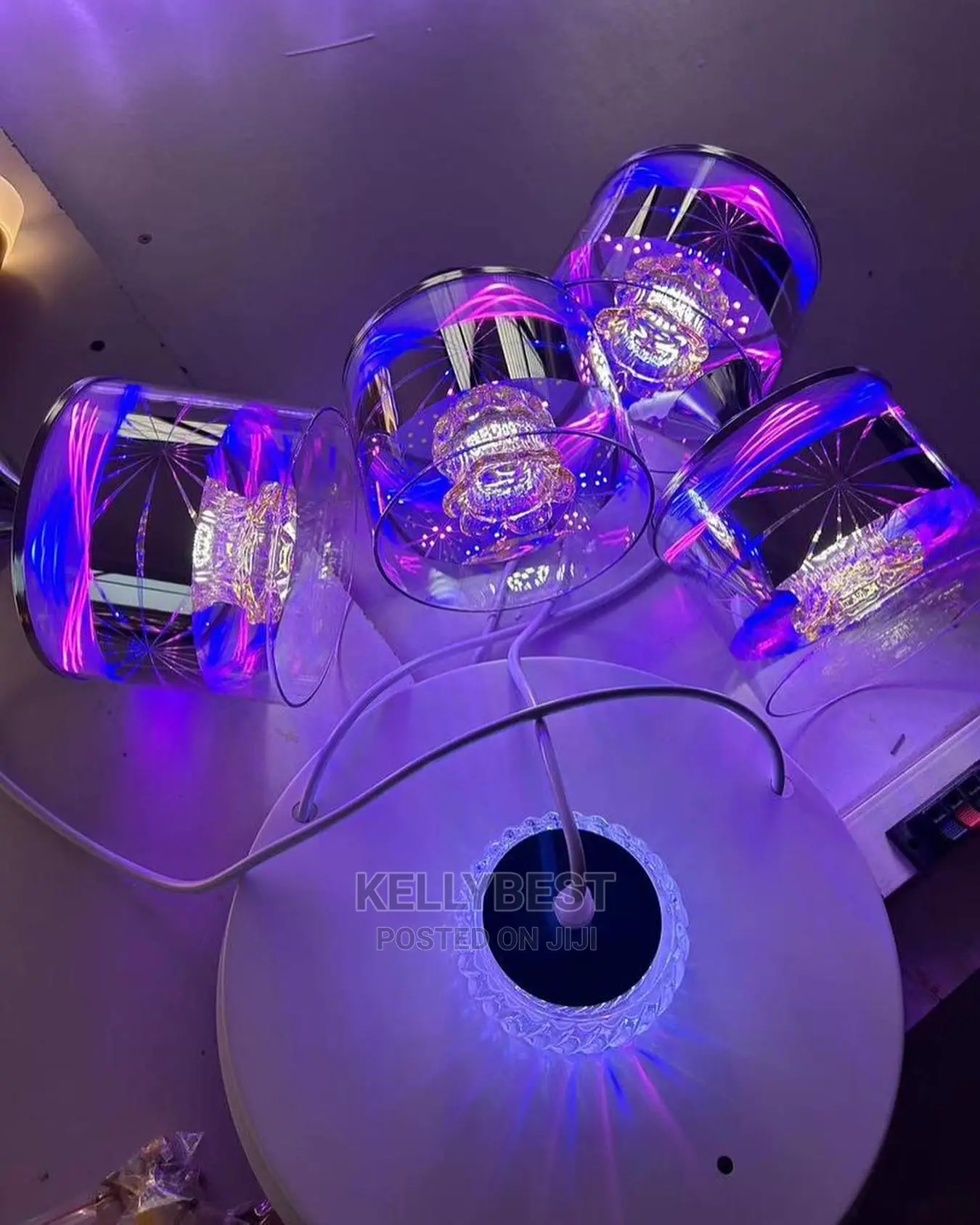 Modern Ceiling Mounted Led Dropping Light.
