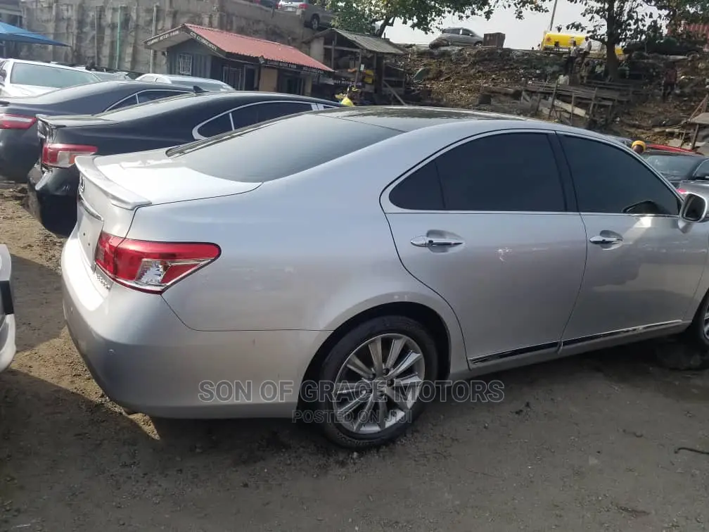 Lexus ES 350 2012 Silver