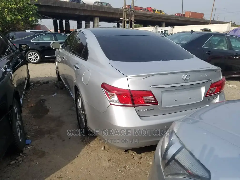 Lexus ES 350 2012 Silver
