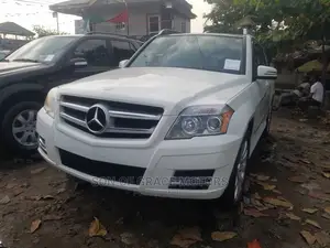 Mercedes-Benz GLK-Class 350 4MATIC 2012 White